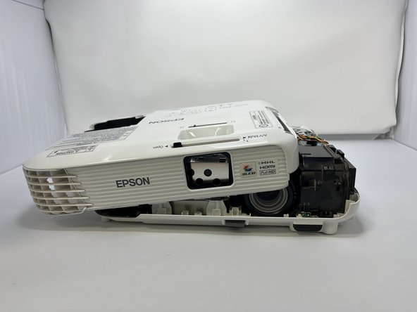 Epson PowerLite Home Cinema 1040 Temperature Sensor Replacement: crwdns2935265:09crwdnd2935265:03crwdnd2935265:03crwdne2935265:0