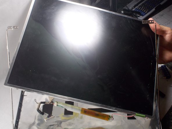 HP Pavilion ze5000 Screen Replacement: crwdns2935265:011crwdnd2935265:02crwdnd2935265:02crwdne2935265:0