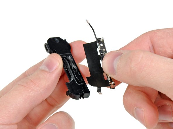 iPhone 4 Verizon Speaker Enclosure Replacement: crwdns2935265:016crwdnd2935265:03crwdnd2935265:03crwdne2935265:0