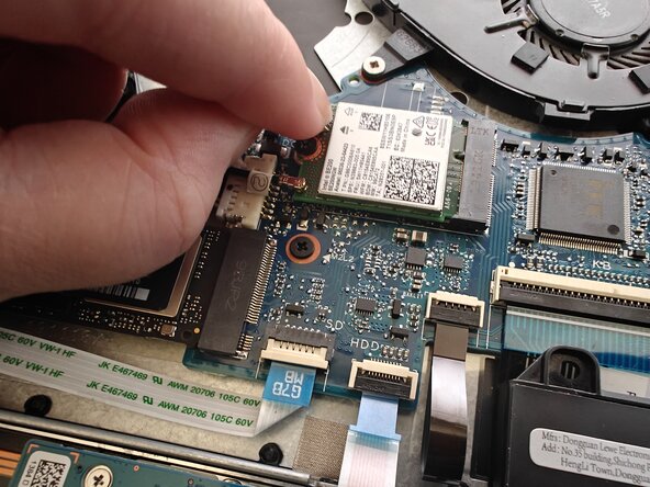 HP Pavilion 15-cs3065cl WiFi Module Upgrade/Replacement, Reattach Cables: crwdns2935265:011crwdnd2935265:01crwdnd2935265:03crwdne2935265:0