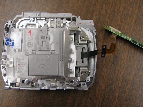 JVC GR-D290U LCD Screen Replacement: crwdns2935265:012crwdnd2935265:03crwdnd2935265:03crwdne2935265:0