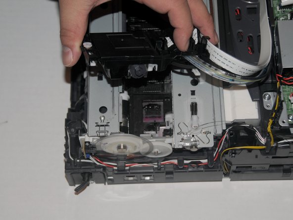 Brother MFC-490CW Print head Replacement, Removing the print head from the rails.: crwdns2935265:019crwdnd2935265:03crwdnd2935265:03crwdne2935265:0