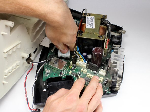 Bose Wave Radio AWR1-1W Screen Replacement: crwdns2935265:05crwdnd2935265:02crwdnd2935265:03crwdne2935265:0