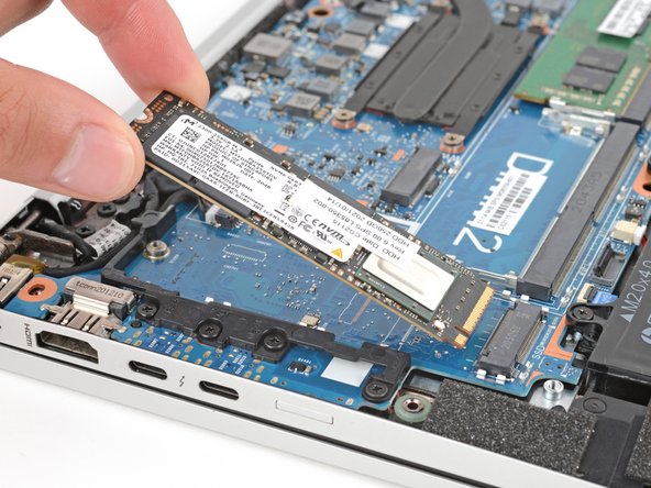 HP EliteBook 840 G7 SSD Replacement, Remove the SSD: crwdns2935265:09crwdnd2935265:02crwdnd2935265:02crwdne2935265:0