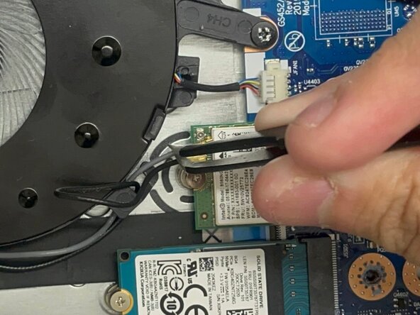 Lenovo IdeaPad 3-15IML05 Display Assembly Replacement: crwdns2935265:06crwdnd2935265:02crwdnd2935265:02crwdne2935265:0