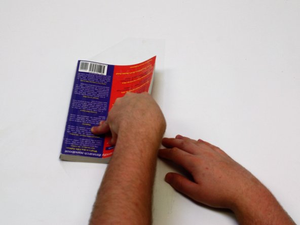 How to Repair A Damaged  Book Cover: 10 단계, 이미지 3개 중 3개