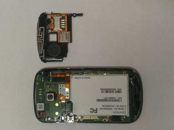 Pantech Breakout Front Facing Camera Replacement, Component Board Separation: crwdns2935265:06crwdnd2935265:03crwdnd2935265:03crwdne2935265:0