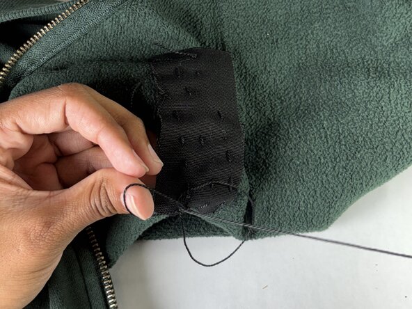 How to Mend a Tear Using Sashiko Stitching: étape 17, image 2 de 2