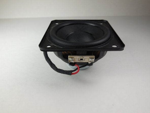Sony CPF-IP001 Subwoofer Replacement: crwdns2935265:010crwdnd2935265:02crwdnd2935265:02crwdne2935265:0