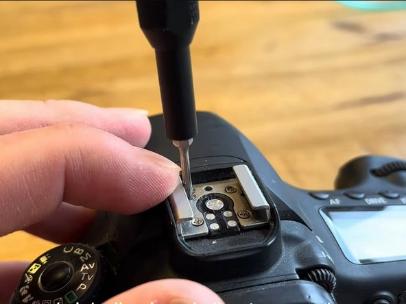 Canon EOS 1DX ジャンク【電源入りません】本体のみ・部品取りに如何