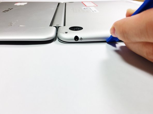 Asus Chromebook Flip C100P Charging Port Replacement: stap 0, afbeelding 2 van 3