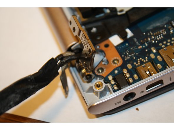 Asus Zenbook UX303L Cooling Fan Replacement: crwdns2935265:04crwdnd2935265:03crwdnd2935265:03crwdne2935265:0