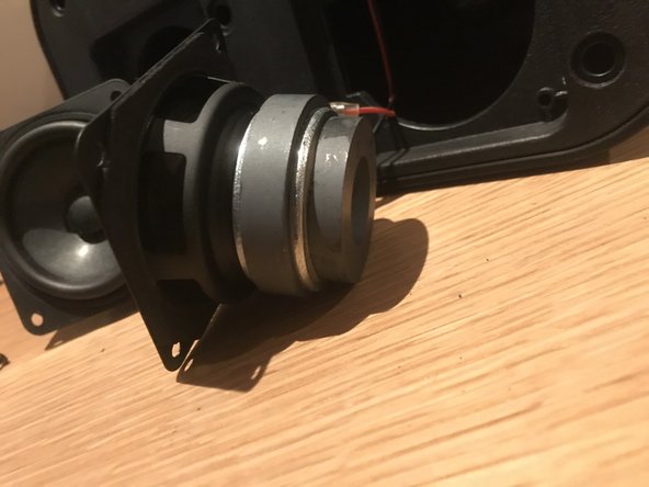 iHome iBT25 Speaker Replacement, That's it!: crwdns2935265:06crwdnd2935265:02crwdnd2935265:03crwdne2935265:0