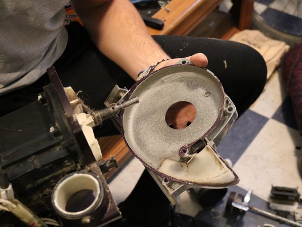 Kirby G5 Micron Magic Vacuum Teardown: crwdns2935265:032crwdnd2935265:03crwdnd2935265:03crwdne2935265:0