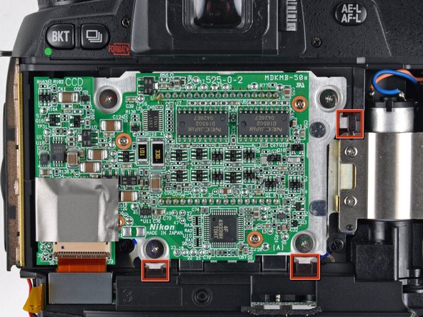 Nikon D70 CCD Board Replacement: crwdns2935265:019crwdnd2935265:02crwdnd2935265:02crwdne2935265:0