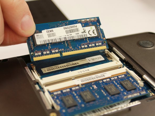 Toshiba Satellite P55t-A5116 Keyboard Replacement, Keyboard: crwdns2935265:011crwdnd2935265:03crwdnd2935265:03crwdne2935265:0