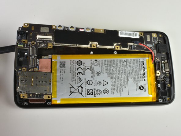 Motorola Moto X4 Front-facing Camera Replacement: crwdns2935265:025crwdnd2935265:02crwdnd2935265:02crwdne2935265:0