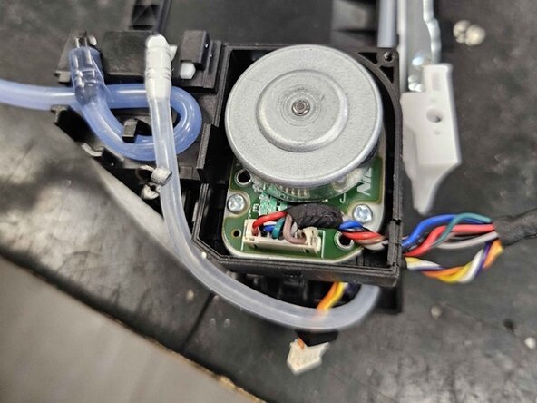 Roborock VibraRise Teardown, Exposing the Motor and it's PCBA: crwdns2935265:04crwdnd2935265:02crwdnd2935265:03crwdne2935265:0