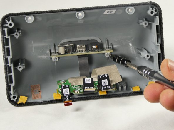 Amazon Echo Show 5 I/O Board Replacement: crwdns2935265:011crwdnd2935265:02crwdnd2935265:03crwdne2935265:0