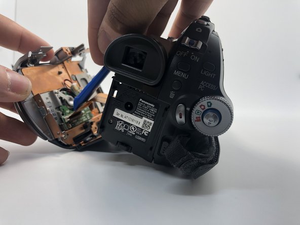 Panasonic VDR-D220 DVD AV and Micro USB Data Ports Replacement: crwdns2935265:010crwdnd2935265:03crwdnd2935265:03crwdne2935265:0