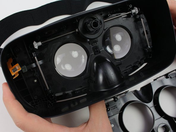 Samsung Gear VR With Controller Trackpad Replacement: crwdns2935265:08crwdnd2935265:03crwdnd2935265:03crwdne2935265:0