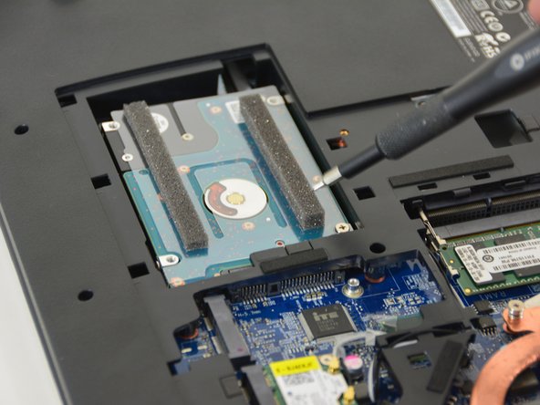 why! W670SZQ1 HDD Festplatte auswechseln: crwdns2935265:00crwdnd2935265:01crwdnd2935265:02crwdne2935265:0