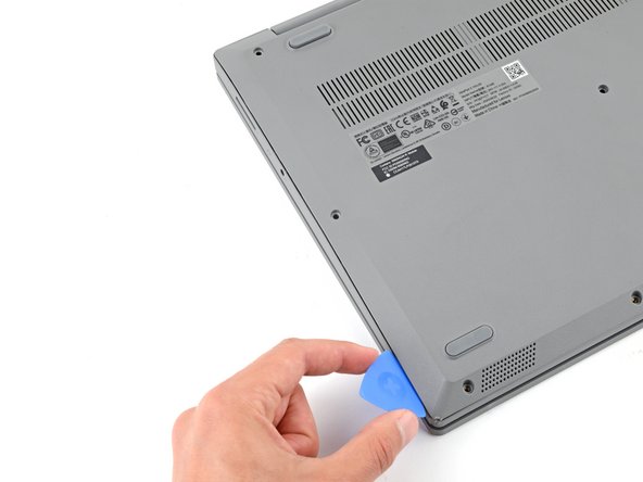 Lenovo IdeaPad 3-15IIL05 RAM Replacement, Release the left clips: crwdns2935265:04crwdnd2935265:03crwdnd2935265:03crwdne2935265:0