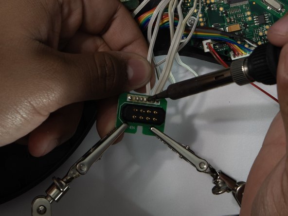 Xbox 360 Guitar Hero Wireless Controller Pogo-Pin Connector Replacement: crwdns2935265:04crwdnd2935265:02crwdnd2935265:03crwdne2935265:0