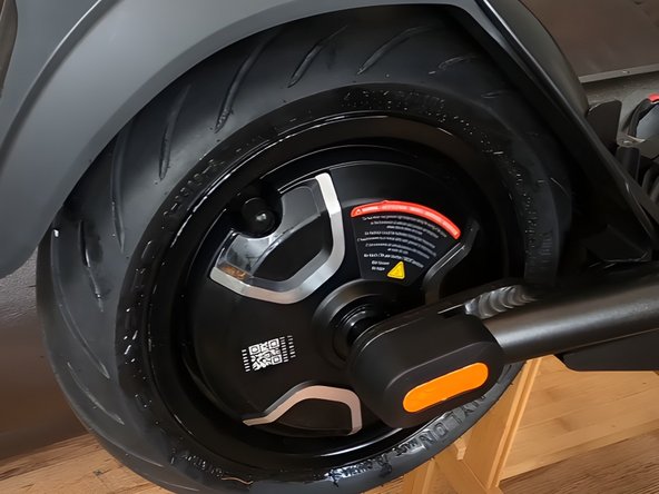 Niu Kqi3 Max Tire Replacement: crwdns2935265:06crwdnd2935265:02crwdnd2935265:02crwdne2935265:0