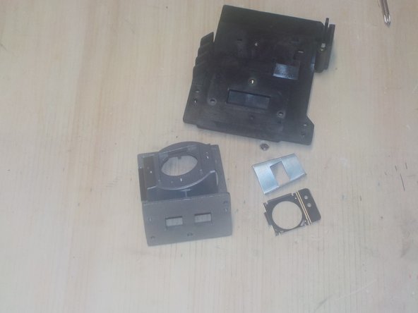 3M SCP176 DLP Projector Teardown, Lamp Teardown Part 2: crwdns2935265:03crwdnd2935265:03crwdnd2935265:03crwdne2935265:0