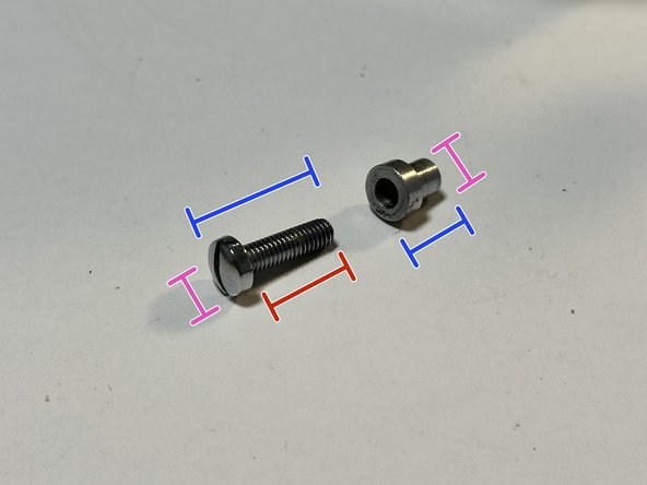 Zeiss Ikon Movielux Compact Projector Teardown, Removing the handle: crwdns2935265:07crwdnd2935265:03crwdnd2935265:03crwdne2935265:0