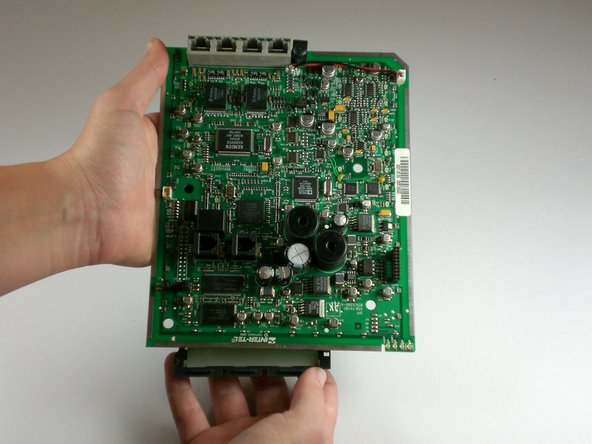 Inter-tel IP 8660 Motherboard Replacement, LCD Screen: crwdns2935265:06crwdnd2935265:03crwdnd2935265:03crwdne2935265:0