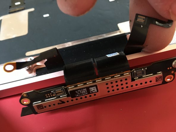 How to build a display using a iMac: step 24, image 3 of 3