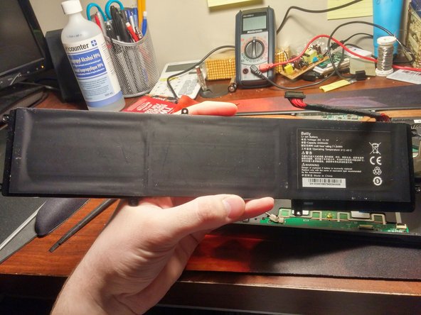 Razer Blade 14" (2013) Battery Replacement, Remove the Battery: crwdns2935265:06crwdnd2935265:02crwdnd2935265:02crwdne2935265:0