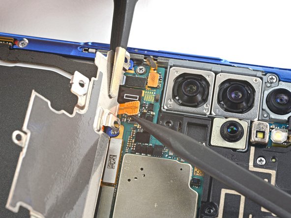 Samsung Galaxy S20+ Screen and Battery Assembly Replacement, Disconnect the battery: crwdns2935265:019crwdnd2935265:02crwdnd2935265:02crwdne2935265:0