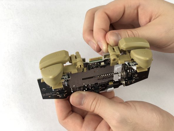 PowerA Enhanced Wireless Controller L and R buttons Replacement: crwdns2935265:06crwdnd2935265:02crwdnd2935265:03crwdne2935265:0