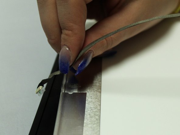 Samsung NP36535C-S05US Display Screen Replacement: crwdns2935265:011crwdnd2935265:03crwdnd2935265:03crwdne2935265:0