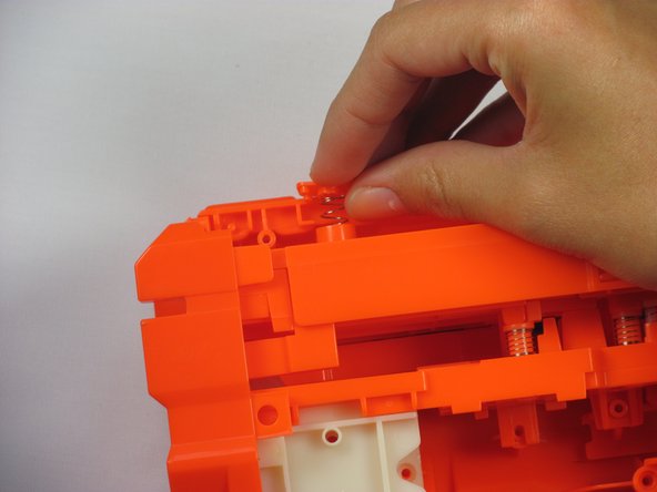 Nerf Vortex Vigilon Clip Attachment Replacement, Removing the clip attachment: crwdns2935265:05crwdnd2935265:02crwdnd2935265:02crwdne2935265:0