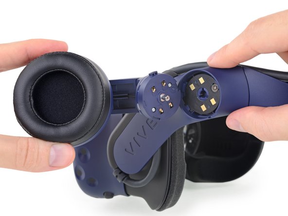 HTC Vive Pro Teardown: crwdns2935265:03crwdnd2935265:02crwdnd2935265:03crwdne2935265:0