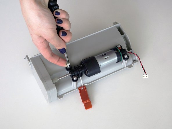 bObi Pet Main Brush Motor  Replacement, Replace the Stabilizers: 手順 7、 3の画像 3