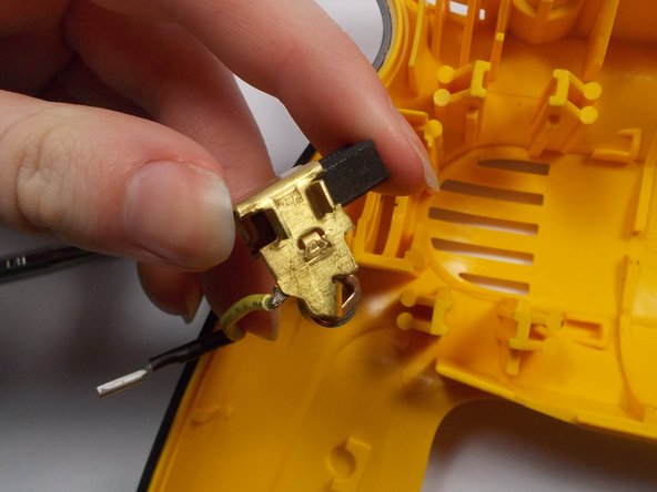 DeWalt DWD112 Brush Replacement: crwdns2935265:015crwdnd2935265:02crwdnd2935265:02crwdne2935265:0