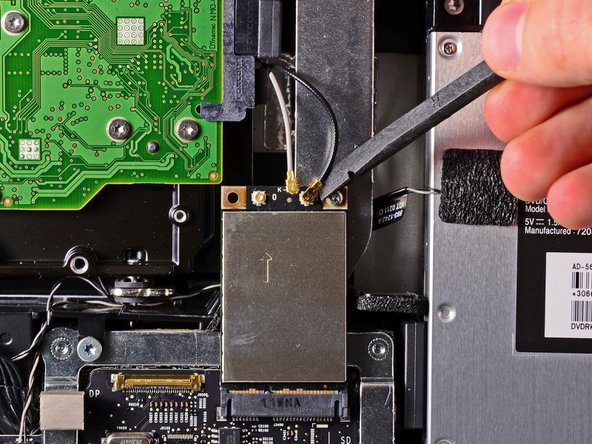 iMac Intel 21.5" EMC 2389 AirPort Card Replacement, AirPort Card: crwdns2935265:010crwdnd2935265:03crwdnd2935265:03crwdne2935265:0