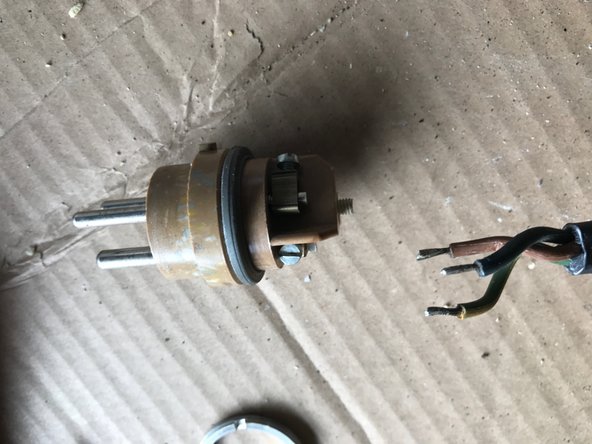 TGL 57-1022 Disassembly: 步骤 6 中的图像 2，2