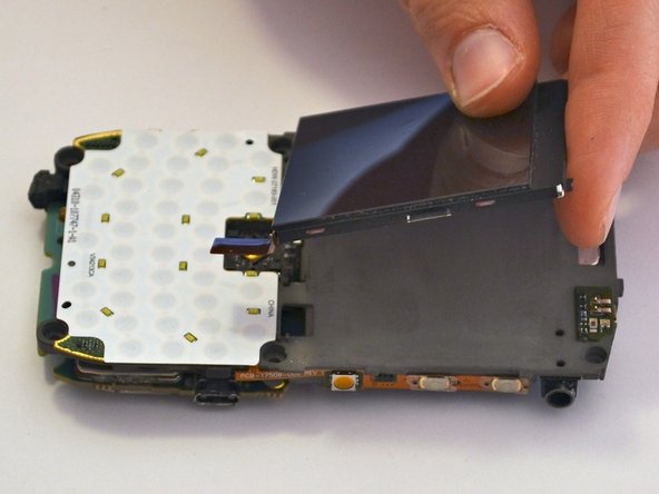 BlackBerry Curve 8900 Speaker Replacement: crwdns2935265:09crwdnd2935265:02crwdnd2935265:02crwdne2935265:0