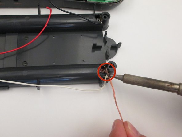 Atari Lynx Battery Wire Replacement: crwdns2935265:00crwdnd2935265:01crwdnd2935265:01crwdne2935265:0