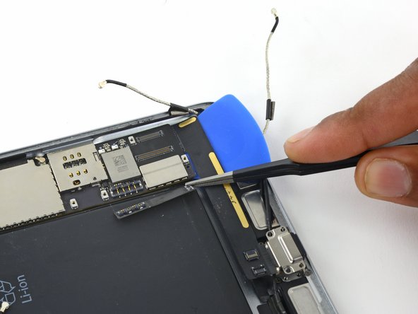 iPad mini 4 LTE Logic Board Replacement: crwdns2935265:051crwdnd2935265:02crwdnd2935265:02crwdne2935265:0