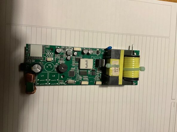 Disassembling Air Purifier Airsoap x3 tower - electrostatic air filter, Pictures of appliance and circuit boards: étape 1, image 1 de 3