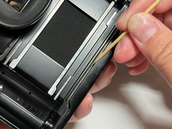 Canon A-1 Light Seal Replacement: crwdns2935265:06crwdnd2935265:03crwdnd2935265:03crwdne2935265:0