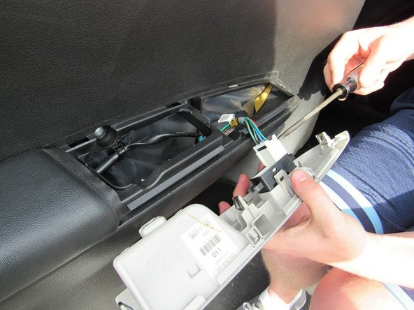 2009 Subaru Impreza WRX Rear Speaker Replacement: crwdns2935265:06crwdnd2935265:02crwdnd2935265:02crwdne2935265:0