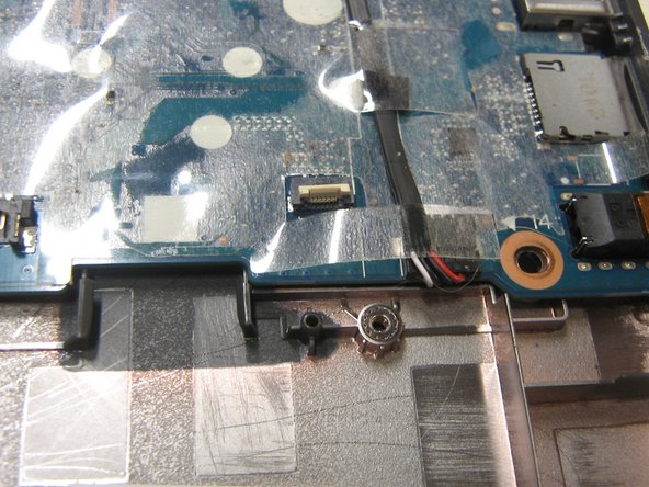 HP Chromebook 14-db0000 Battery Replacement, Disconnect Trackpad Ribbon Cable: step 3, image 3 of 3